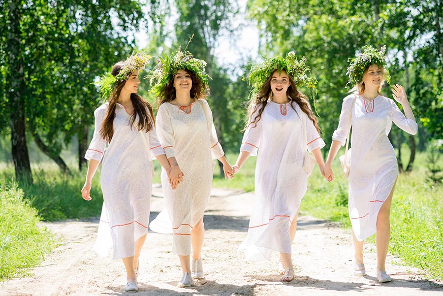 A cozy shot with Slavic girls — straight from Taguig