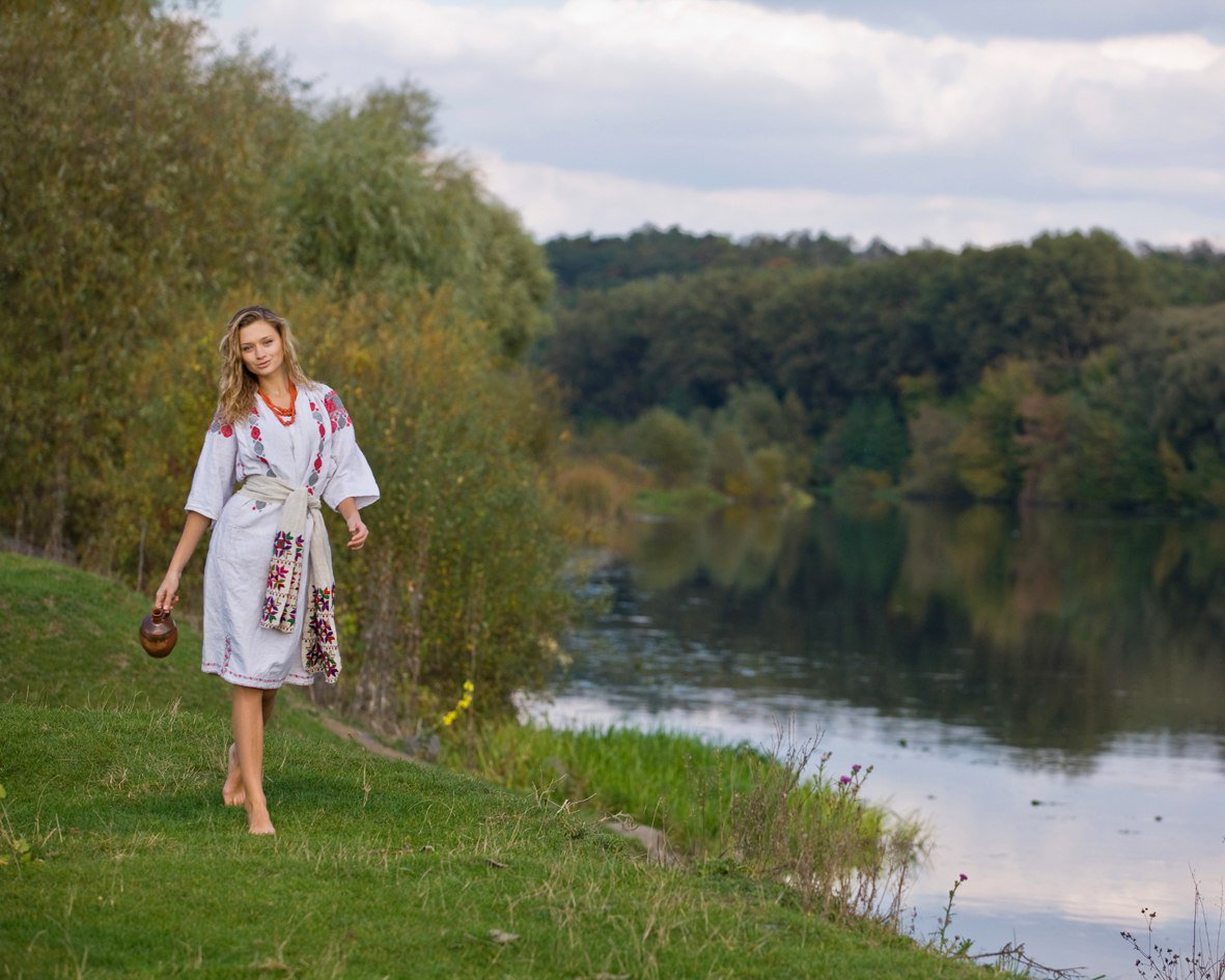 Nude girl Slavic women in Taguig